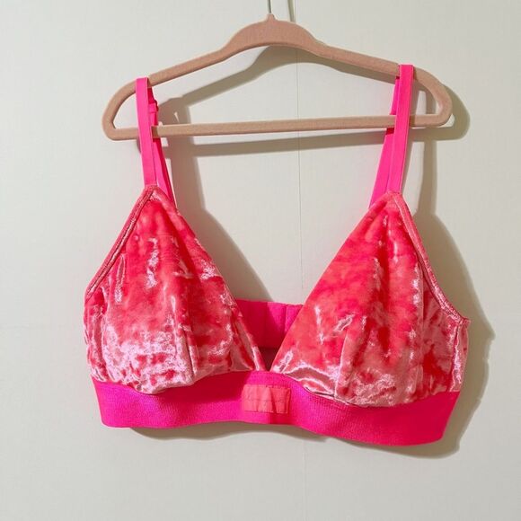 Victorias Secret Pink Size S Pink Velvet Bralette Triangle - Picture 1 of 3